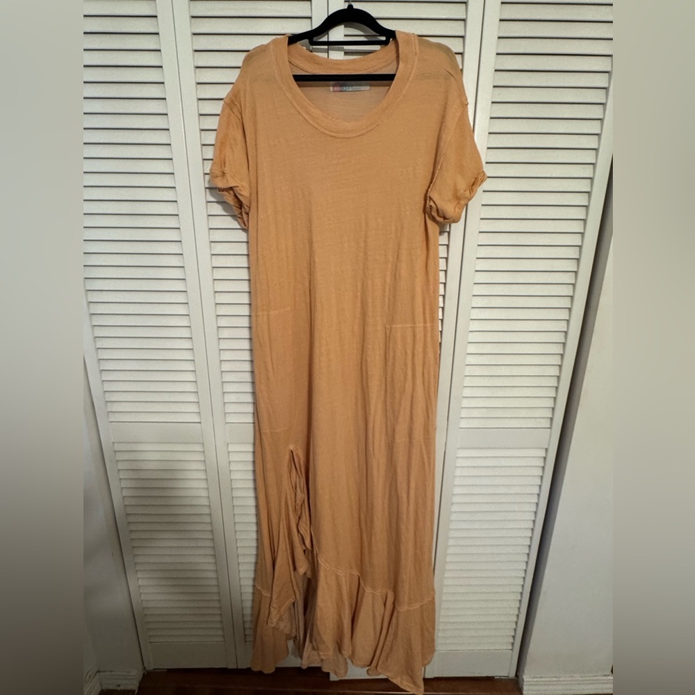 FP Beach peach maxi dress with ruffled slit hem